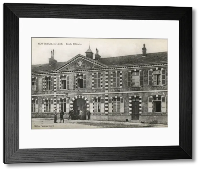 Framed Print : France, Pas-de-Calais Department - Montreuil-sur-Mer Framed Print : France, Pas-de-Calais Department - Montreuil-sur-Mer