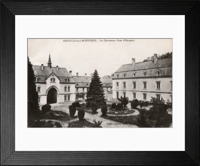 Framed Print : France, Pas-de-Calais Department - Nouville sous-Moutreuil Framed Print : France, Pas-de-Calais Department - Nouville sous-Moutreuil