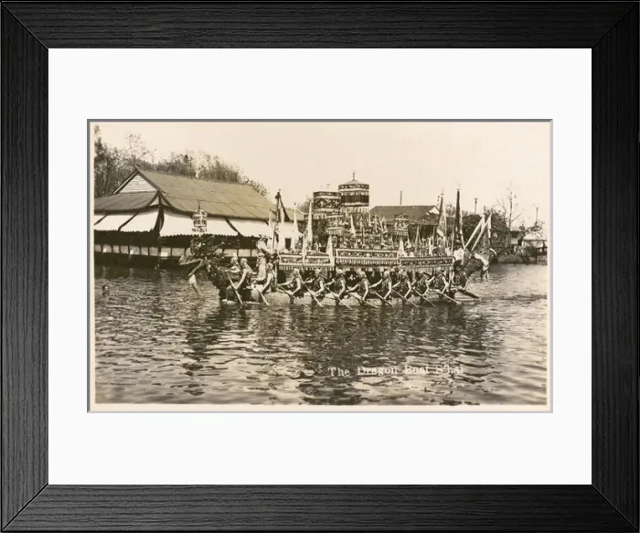 Framed Print : China - Shanghai - Dragon Boat Framed Print : China - Shanghai - Dragon Boat