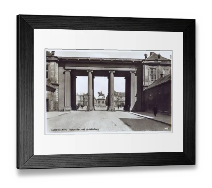 Framed Print : Denmark - Copenhagen - Amalienborg Palace Framed Print : Denmark - Copenhagen - Amalienborg Palace