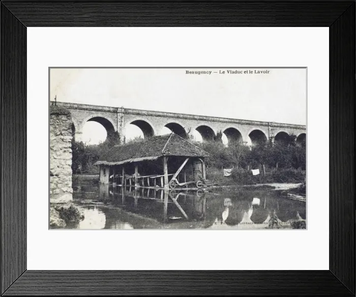 Framed Print : France, Beaugency - The Viaduct and Wash-house Framed Print : France, Beaugency - The Viaduct and Wash-house