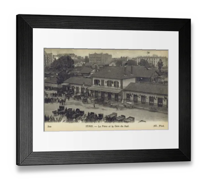Framed Print : Tunisia, North Africa - Tunis - South Railway Station Framed Print : Tunisia, North Africa - Tunis - South Railway Station