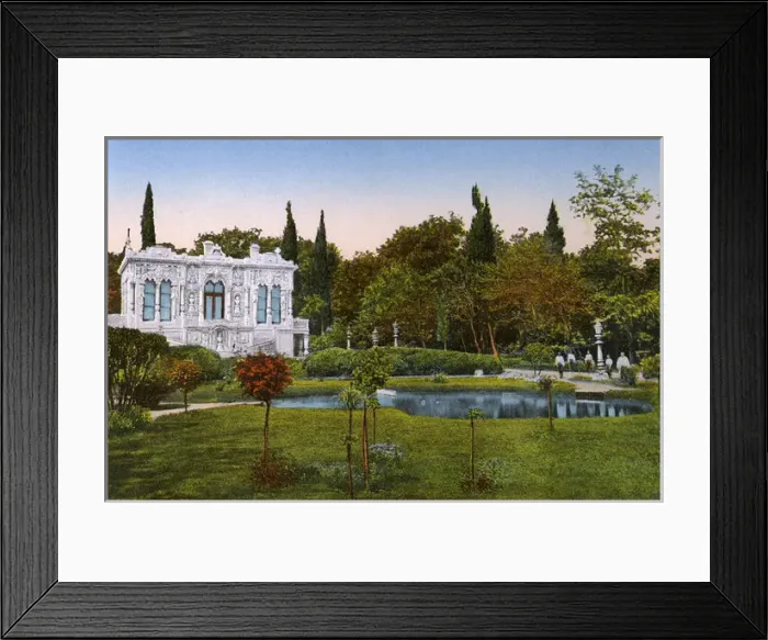 Framed Print : Constantinople - Royal Kiosk with gardeners Framed Print : Constantinople - Royal Kiosk with gardeners