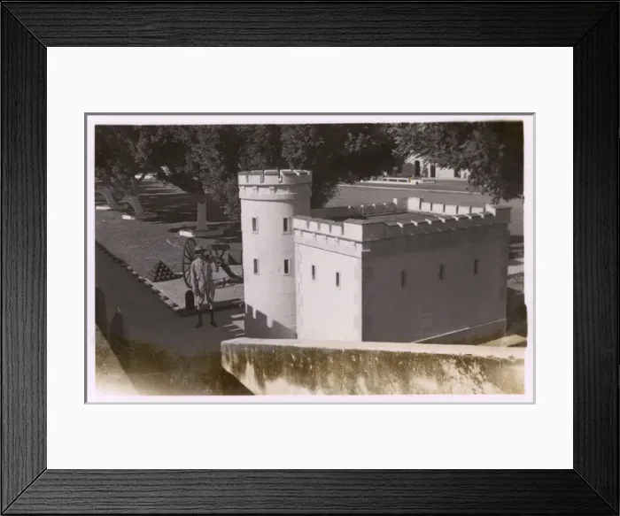 Framed Print : Havana, Cuba - The tiny Guard House Framed Print : Havana, Cuba - The tiny Guard House