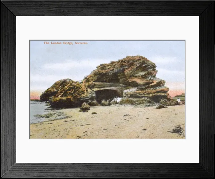 Framed Print : The London Bridge rocks, Sorrento, Victoria, Australia Framed Print : The London Bridge rocks, Sorrento, Victoria, Australia