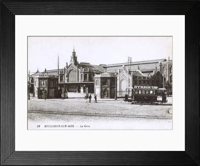 Framed Print : Boulogne-sur-Mer, France - The Railway Station Framed Print : Boulogne-sur-Mer, France - The Railway Station