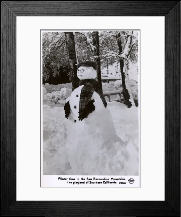 Framed Print : Snowman in the San Bernardino Mountains, California, USA Framed Print : Snowman in the San Bernardino Mountains, California, USA