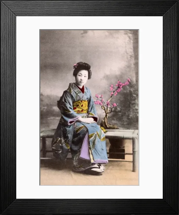 Framed Print : Japan - Geisha Girl - Studio portrait Framed Print : Japan - Geisha Girl - Studio portrait