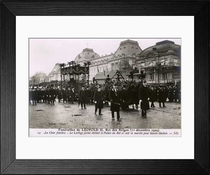 Framed Print : Funeral Cortege of Leopold II, King of Belgium - Brussels Framed Print : Funeral Cortege of Leopold II, King of Belgium - Brussels
