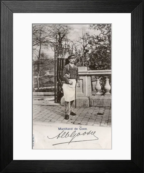 Framed Print : Hot Chocolate vendor - Brussels, Belgium Framed Print : Hot Chocolate vendor - Brussels, Belgium