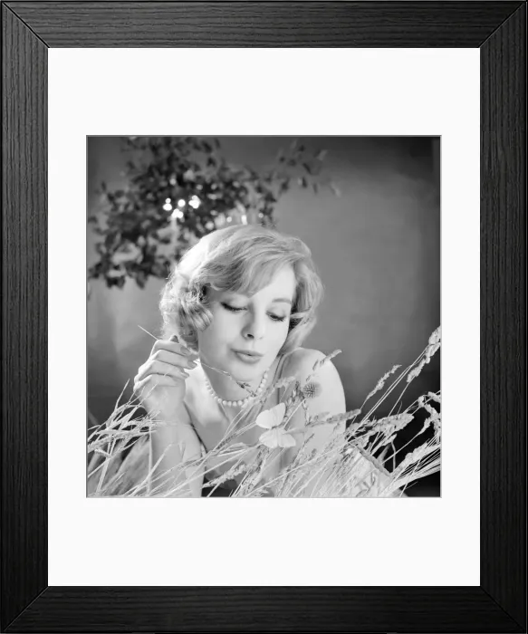 Framed Print : Advertisement for Nivea shampoo Framed Print : Advertisement for Nivea shampoo