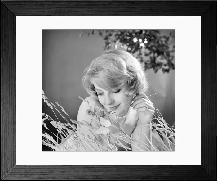 Framed Print : Advertisement for Nivea shampoo Framed Print : Advertisement for Nivea shampoo