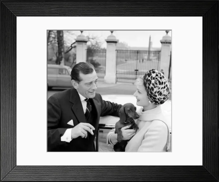 Framed Print : Advertisement for Life cigarettes Framed Print : Advertisement for Life cigarettes