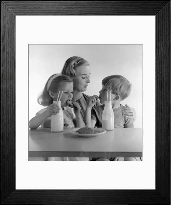 Framed Print : Advertisement for McVitie biscuits Framed Print : Advertisement for McVitie biscuits
