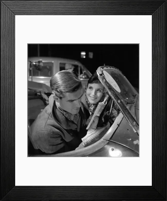 Framed Print : Advertisement for Silvikrin hair products Framed Print : Advertisement for Silvikrin hair products