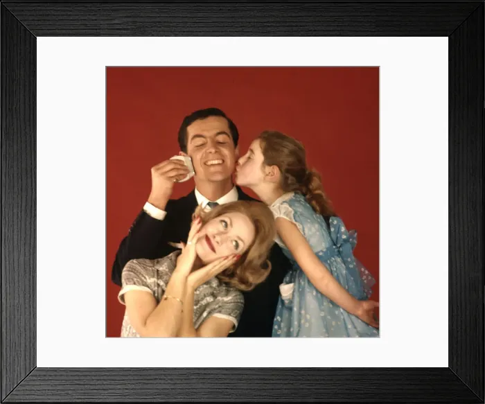 Framed Print : Advertisement for Remington shavers Framed Print : Advertisement for Remington shavers