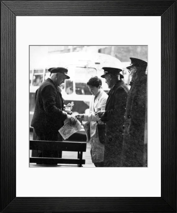 Framed Print : Advertisement for National Derv transport fuel Framed Print : Advertisement for National Derv transport fuel