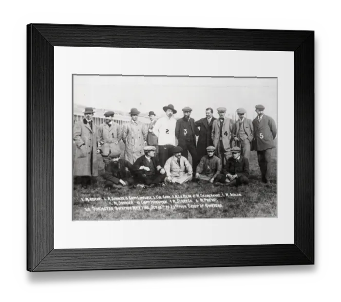 Framed Print : Doncaster Aviation Meeting, 15-23 October 1909. Group in?
