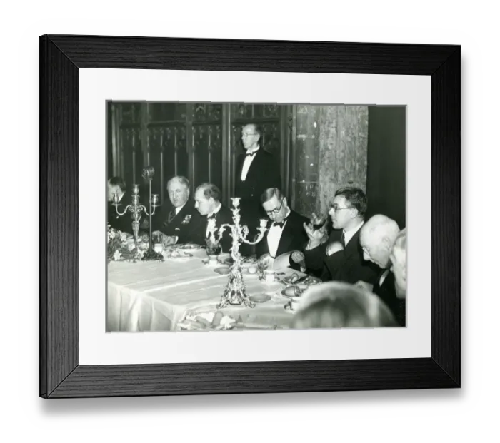 Framed Print : Guests at the Royal Aeronautical Society?s 80th annivers? Framed Print : Guests at the Royal Aeronautical Society?s 80th annivers?