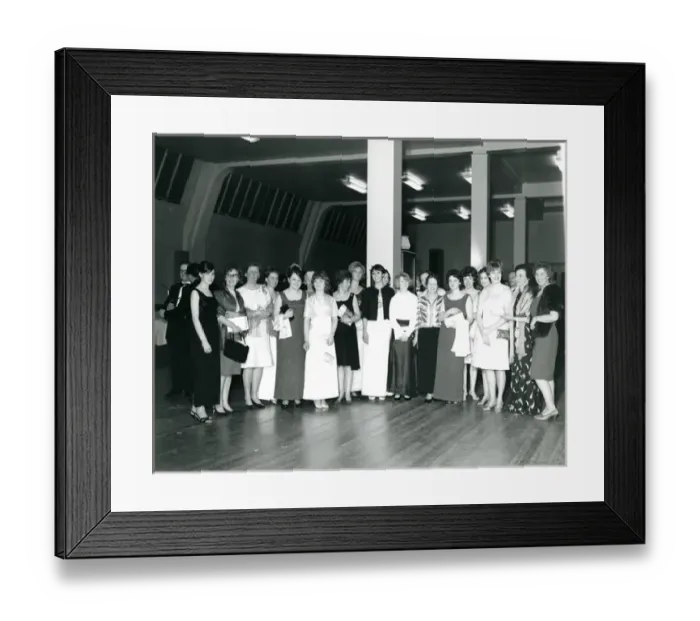 Framed Print : Guests and RAeS staff at the Centenary Conversazione hel? Framed Print : Guests and RAeS staff at the Centenary Conversazione hel?