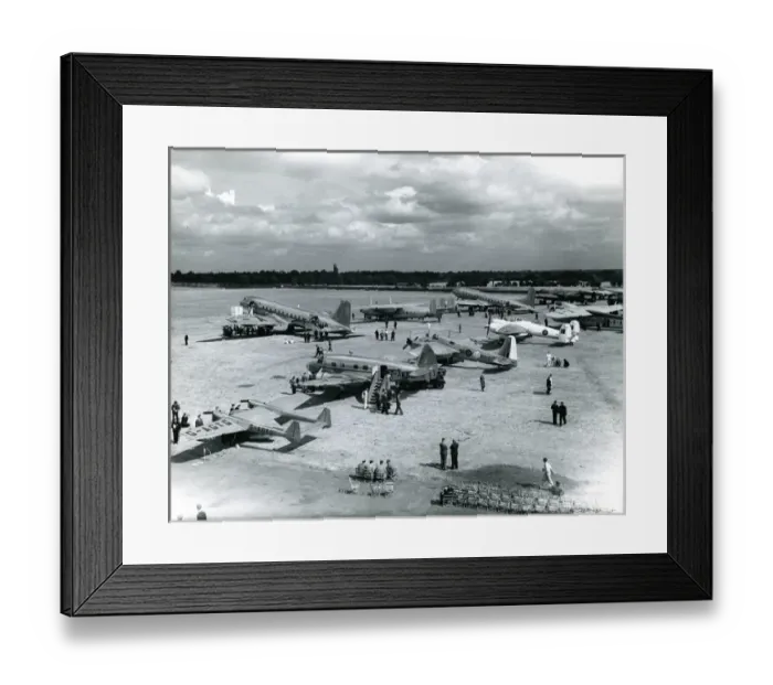 Framed Print : 1947 Royal Aeronautical Society Garden Party at Radlett Framed Print : 1947 Royal Aeronautical Society Garden Party at Radlett