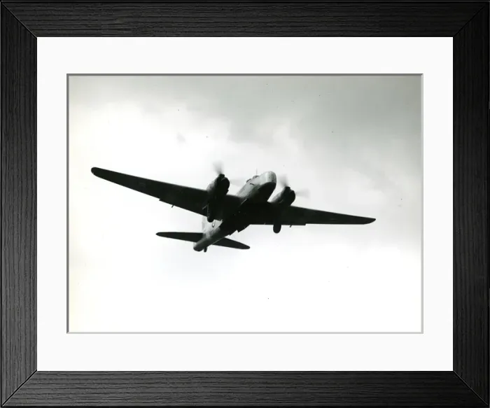 Framed Print : Vickers Wellington TX, MF526, at the 1953 Royal Aeronaut? Framed Print : Vickers Wellington TX, MF526, at the 1953 Royal Aeronaut?