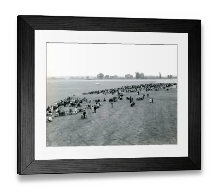 Framed Print : Spectators at the 1956 Royal Aeronautical Society Garden? Framed Print : Spectators at the 1956 Royal Aeronautical Society Garden?