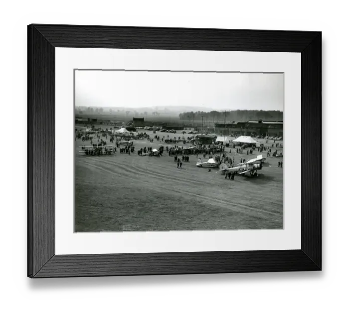 Framed Print : The 1951 Royal Aeronautical Society Garden Party at Whit? Framed Print : The 1951 Royal Aeronautical Society Garden Party at Whit?