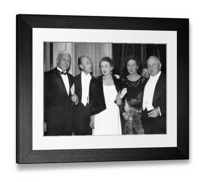 Framed Print : The Royal Aeronautical Society held a dinner at No. 4 Ham? Framed Print : The Royal Aeronautical Society held a dinner at No. 4 Ham?