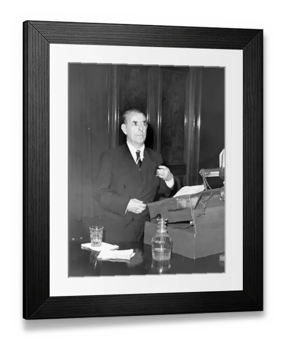 Framed Print : President?s address and reception at the Royal Instituti? Framed Print : President?s address and reception at the Royal Instituti?