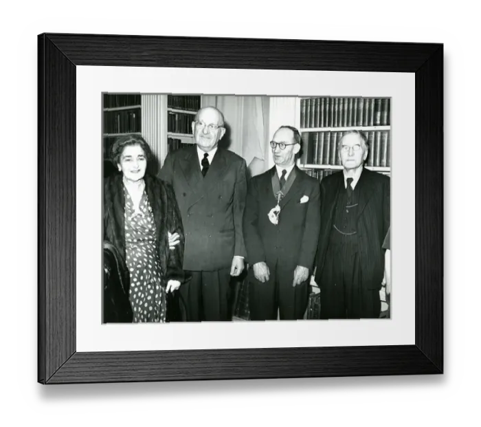 Framed Print : President?s address and reception at the Royal Instituti? Framed Print : President?s address and reception at the Royal Instituti?