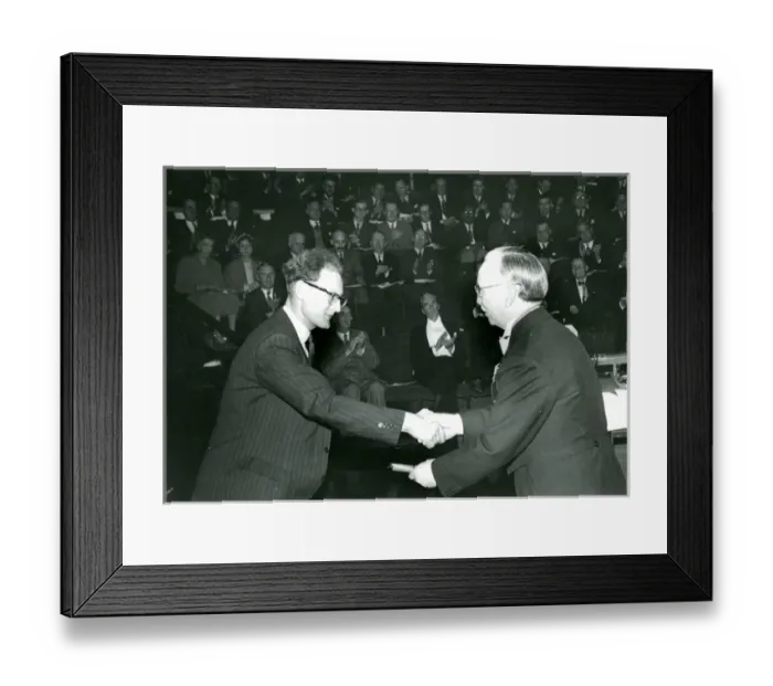 Framed Print : Mr Smith, left, is presented with the British Gold Medal? Framed Print : Mr Smith, left, is presented with the British Gold Medal?
