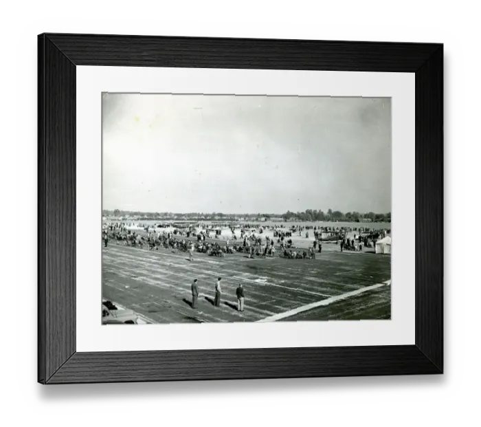 Framed Print : The 1949 Royal Aeronautical Society Garden Party at Whit? Framed Print : The 1949 Royal Aeronautical Society Garden Party at Whit?