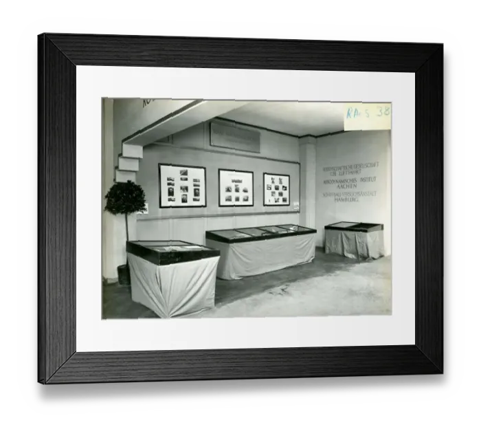 Framed Print : Royal Aeronautical Society display at the International ? Framed Print : Royal Aeronautical Society display at the International ?