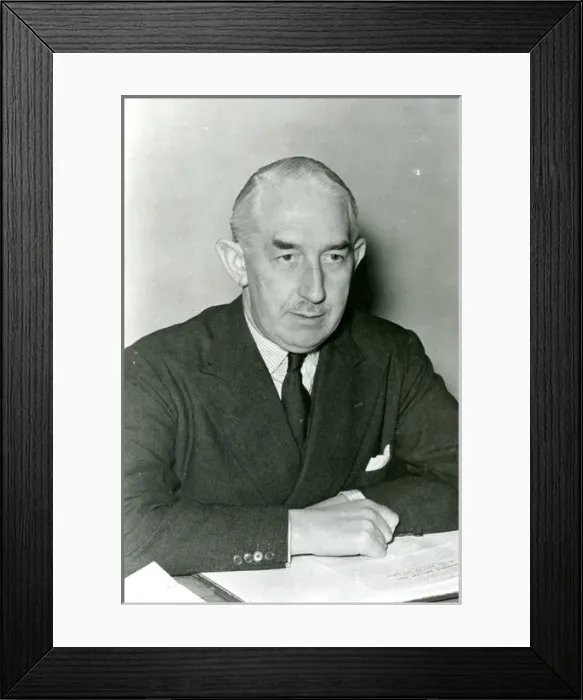 Framed Print : Cyril Frank Uwins, 1896-1972 Framed Print : Cyril Frank Uwins, 1896-1972