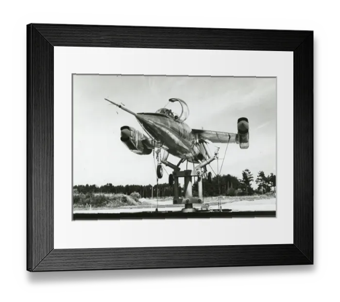 Framed Print : EWR VJ101C X1 on the control test telescope Framed Print : EWR VJ101C X1 on the control test telescope