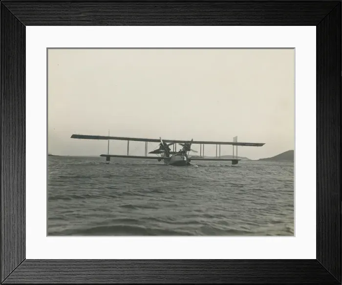 Framed Print : Mooring a Curtiss H12 Large America at RNAS Tresco Scillies Framed Print : Mooring a Curtiss H12 Large America at RNAS Tresco Scillies