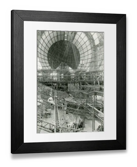 Framed Print : Assembled at Friedrichshafen during 1932-1936, the Hinde? Framed Print : Assembled at Friedrichshafen during 1932-1936, the Hinde?