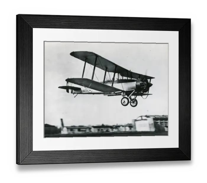 Framed Print : The sole Gloster Goral, J8673, used surplus DH9A wings