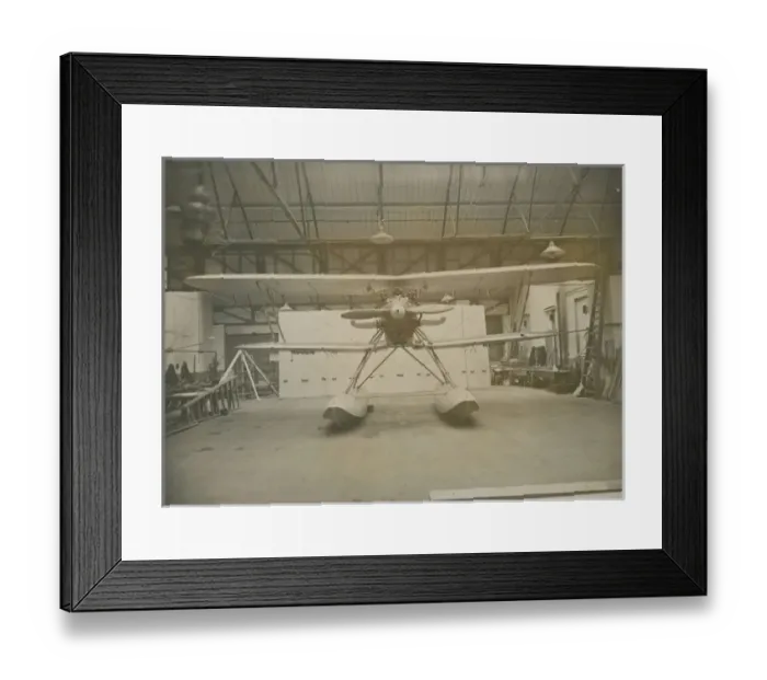 Framed Print : The sole Gloster Goring, J8674, in seaplane configuration Framed Print : The sole Gloster Goring, J8674, in seaplane configuration
