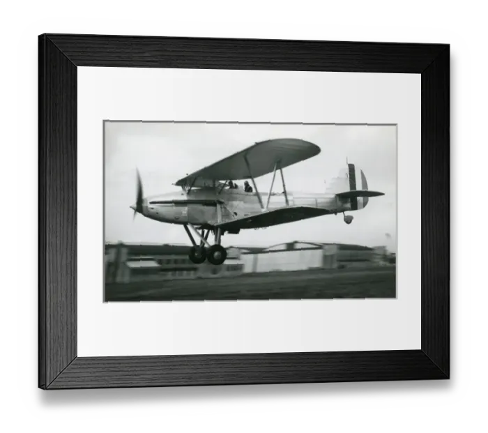 Framed Print : The sole Gloster TSR38, S1705, being flown by Howard Sai? Framed Print : The sole Gloster TSR38, S1705, being flown by Howard Sai?