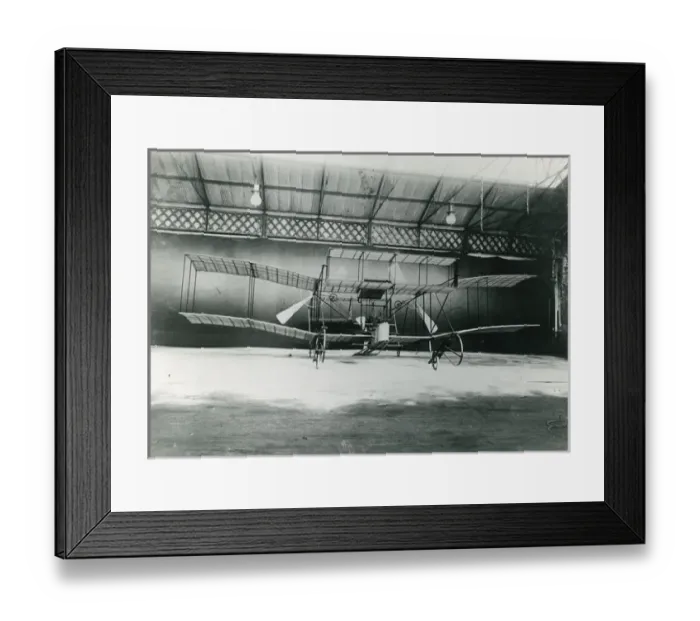 Framed Print : The Maxim 1910 biplane at Crayford, Kent Framed Print : The Maxim 1910 biplane at Crayford, Kent