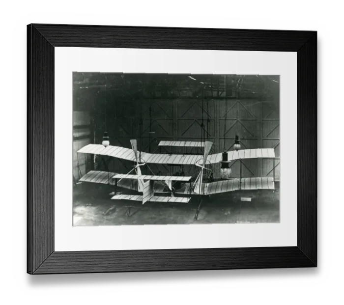 Framed Print : The Maxim 1910 biplane at Crayford, Kent Framed Print : The Maxim 1910 biplane at Crayford, Kent