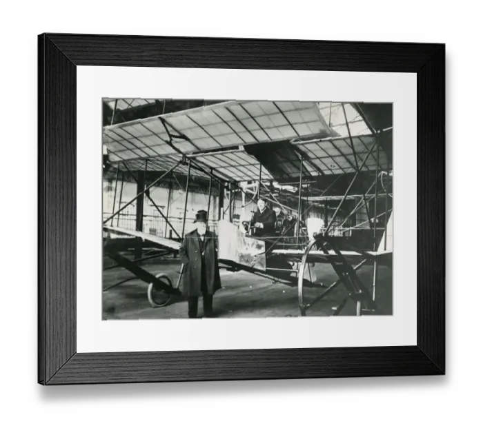 Framed Print : Sir Hiram Maxim with his assistant Dr A. P. Thurston at t? Framed Print : Sir Hiram Maxim with his assistant Dr A. P. Thurston at t?