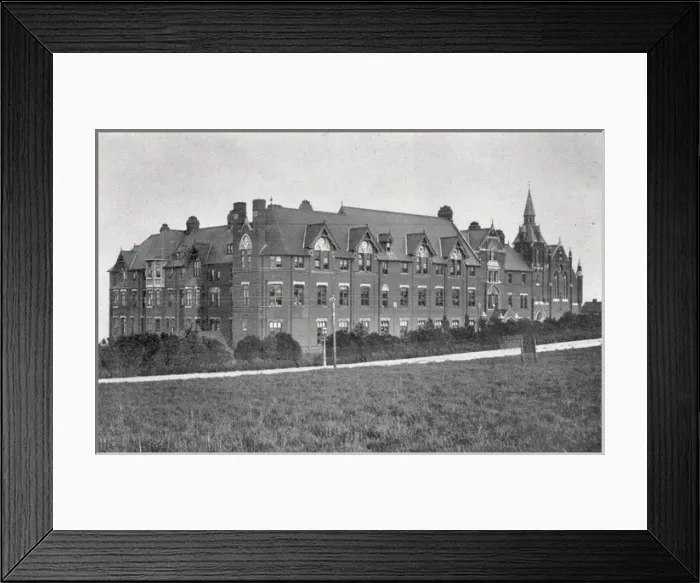 Framed Print : 11012372 Framed Print : 11012372
