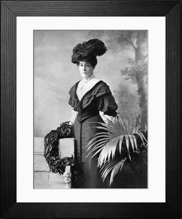 Framed Print : Flora Klickmann Framed Print : Flora Klickmann