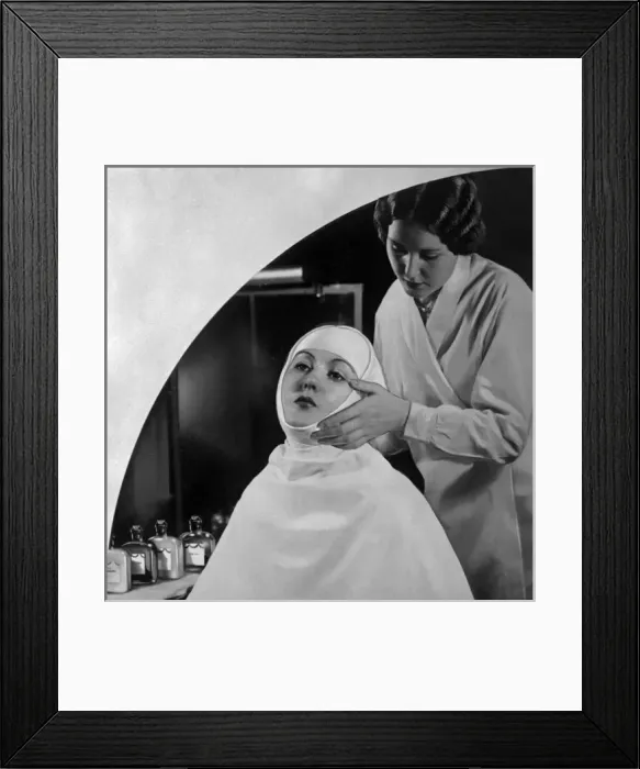 Framed Print : Beauty Treatment Framed Print : Beauty Treatment