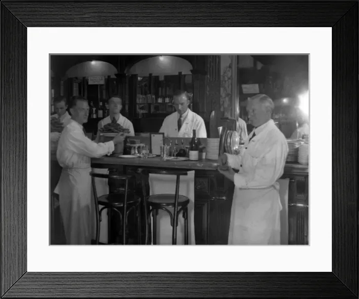 Framed Print : Scotts Oyster Bars Framed Print : Scotts Oyster Bars