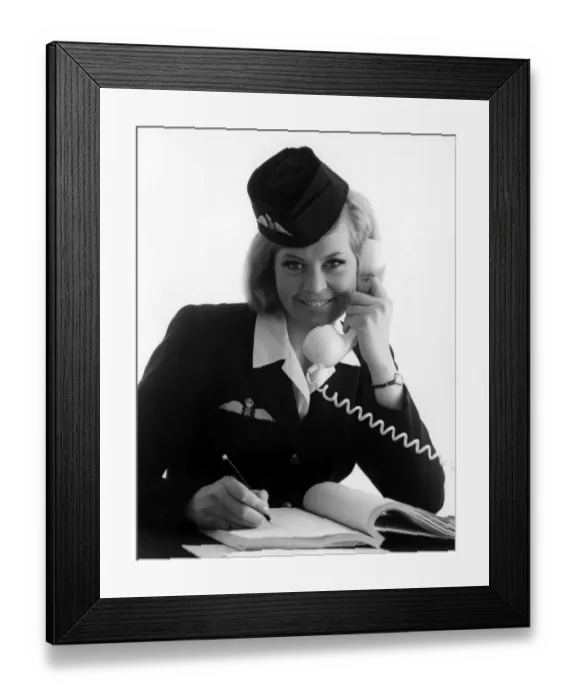 Framed Print : AIRHOSTESS Framed Print : AIRHOSTESS