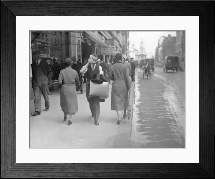 Framed Print : Summer in the City Framed Print : Summer in the City
